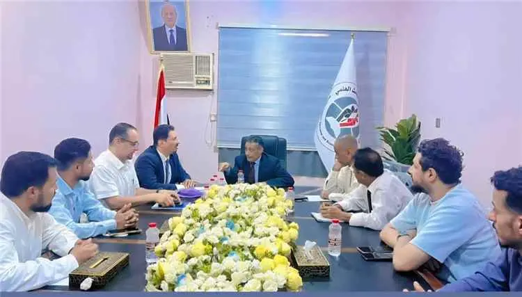 وزير التعليم العالي يترأس اجتماعًا لقطاع البعثات ويوجّه بسرعة البت في قضايا المبتعثين وتعزيز التحول الرقمي