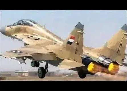 تصعيد عسكري واسع.. غارات ومواجهات عسكرية في أكثر من جبهة.. تفاصيل