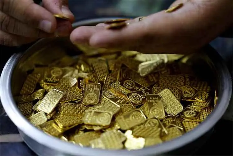 أسعار الذهب تستقر عالميًا مع ترقب بيانات تضخم أمري...