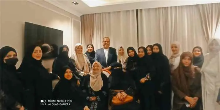 الميسري يلتقي قيادات نسوية جنوبية ويؤكد على أهمية...