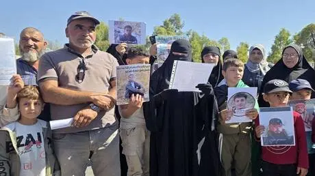 وقفة احتجاجية للمطالبة بالإفراج عن معتقلي القنيطرة...