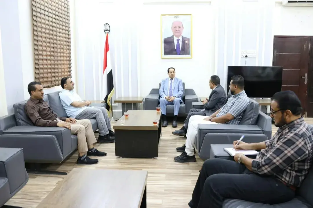 الوزير البكري يلتقي وكيل محافظة ريمة لشؤون الشباب...