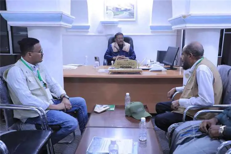 مدير عام تريم يلتقي فريق مشروع تعزيز سلاسل القيمة...