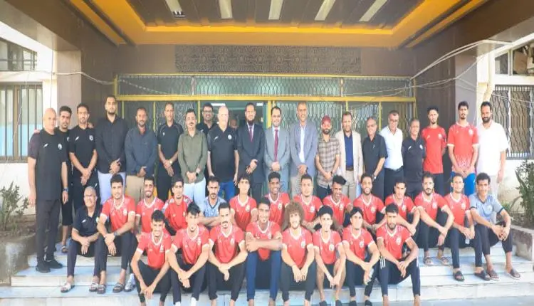 محافظ عدن يؤكد حرص السلطة المحلية إنجاح معسكر المن...