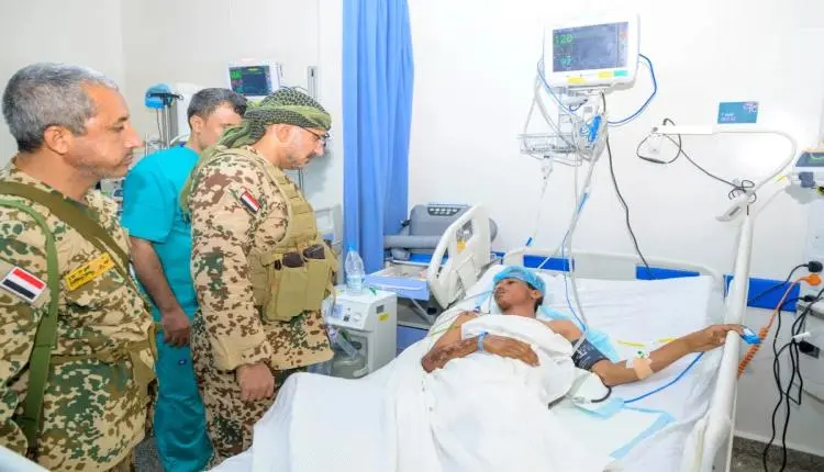 طارق صالح يفجرها في وج الحوثي من المخا: هدفنا تحري...