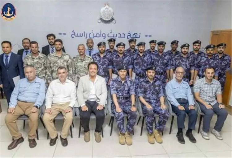 خفر السواحل اليمنية تشارك في دورة إقليمية لتعزيز م...