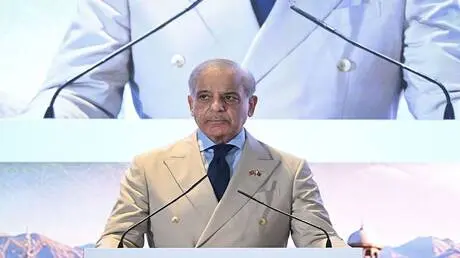 ‏رئيس وزراء باكستان يدين الهجوم الحوثي على السعودية