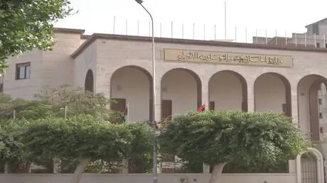الخارجية الليبية تحذر من اقتحام مقار البعثات والمن...