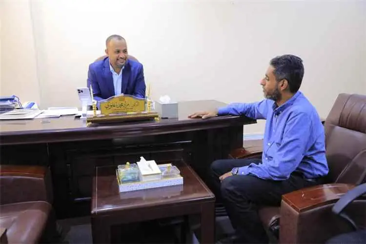 الوكيل باعلوي يبحث مع منتدى التنمية السياسية خطط ا...