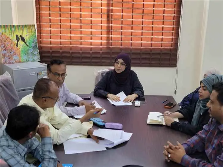 عدن : صندوق رعاية وتأهيل المعاقين يناقش تعزيز الأد...