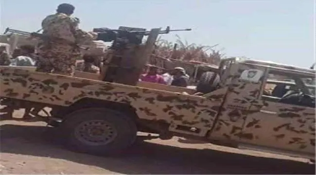 "نزوح جماعي من الخوخة وحيس إلى عدن بعد تجدد الاشتب...