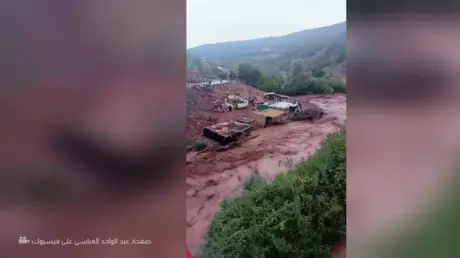 سيول جارفة تجتاح عيون أم الربيع في المغرب وتدمر مح...
