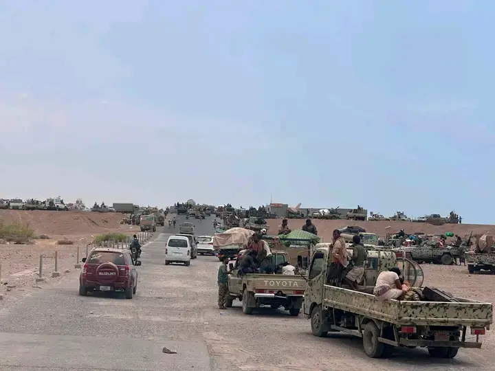 إلى أين انسحبت قوات طارق صالح؟
