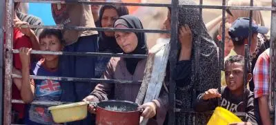 نفاد الإمدادات.. غزة تدخل مرحلة الخطر
