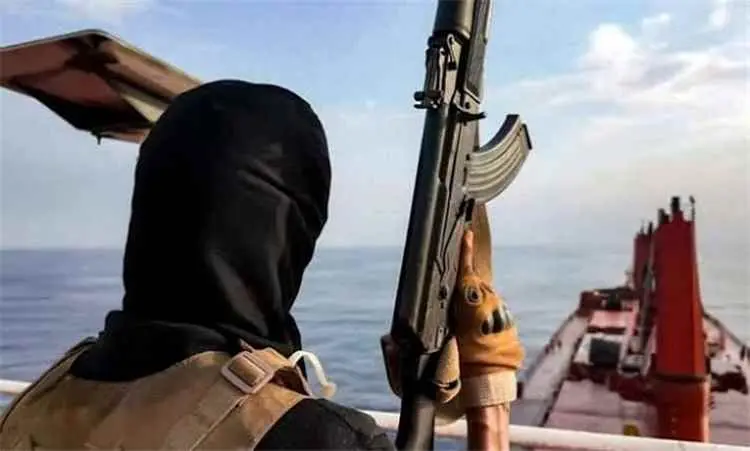 مراسل وكالة صينية ينفي أنباء سيطرة الحوثيين على جز...