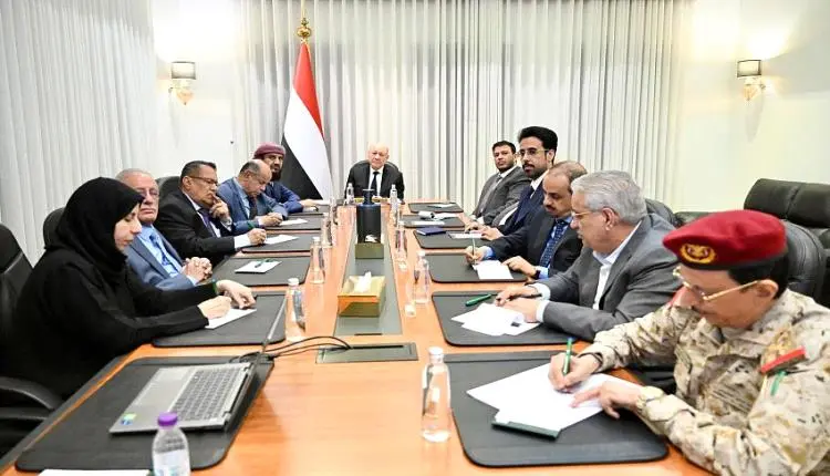 مجلس الدفاع الوطني يجتمع بدون طارق صالح ويقلل من أ...