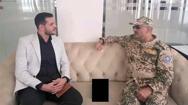 صحفي كان في المخا يكشف ما حدث ليلة سقوط المدينة وه...