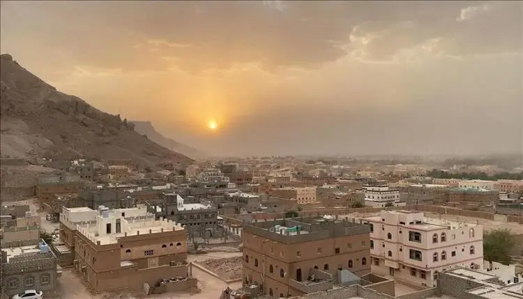 انتشار لمسـ,ـلحين بملابس مدنية في "سيئون" يثير الق...