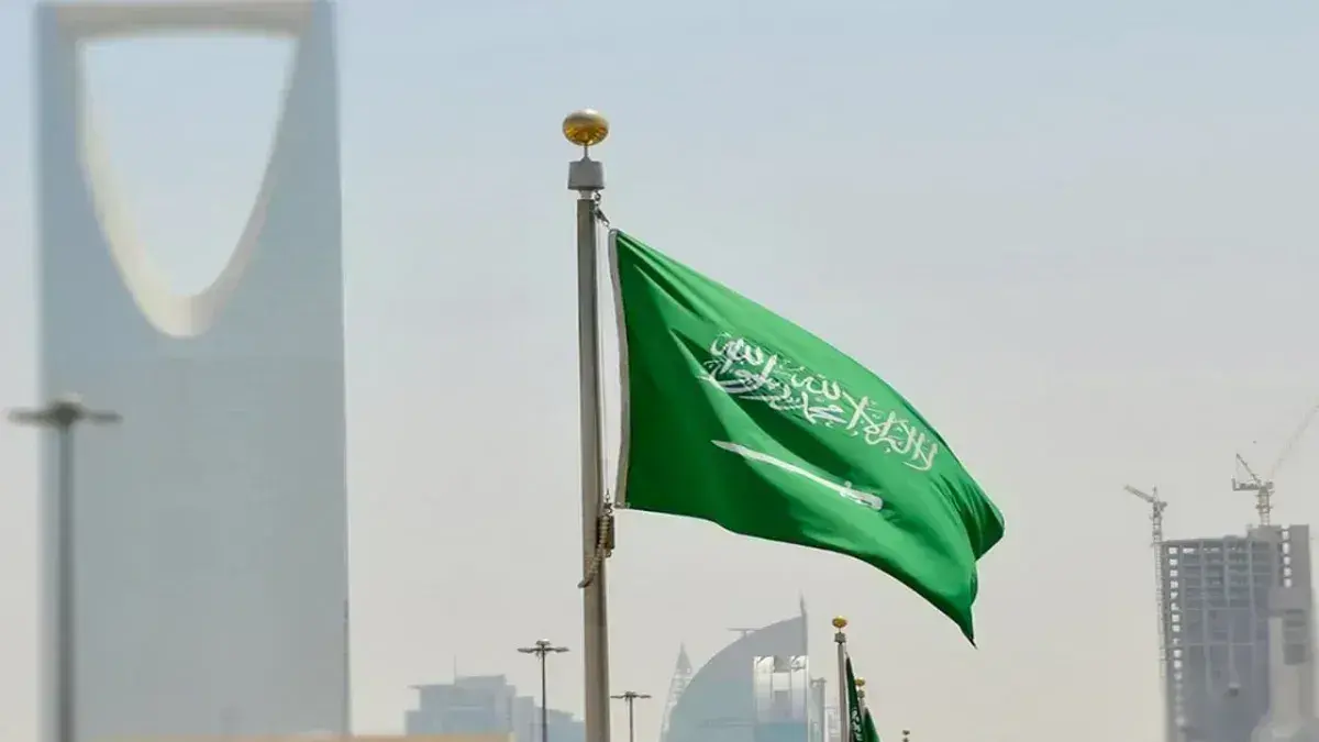 السعودية: إصابتان وأضرار مادية بهجوم حوثي جنوب المملكة