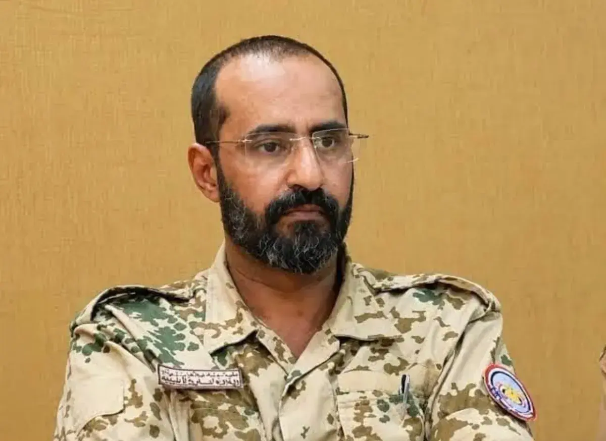 العميد وليد زياد ينفي شائعات الحوثيين ويؤكد استمرا...