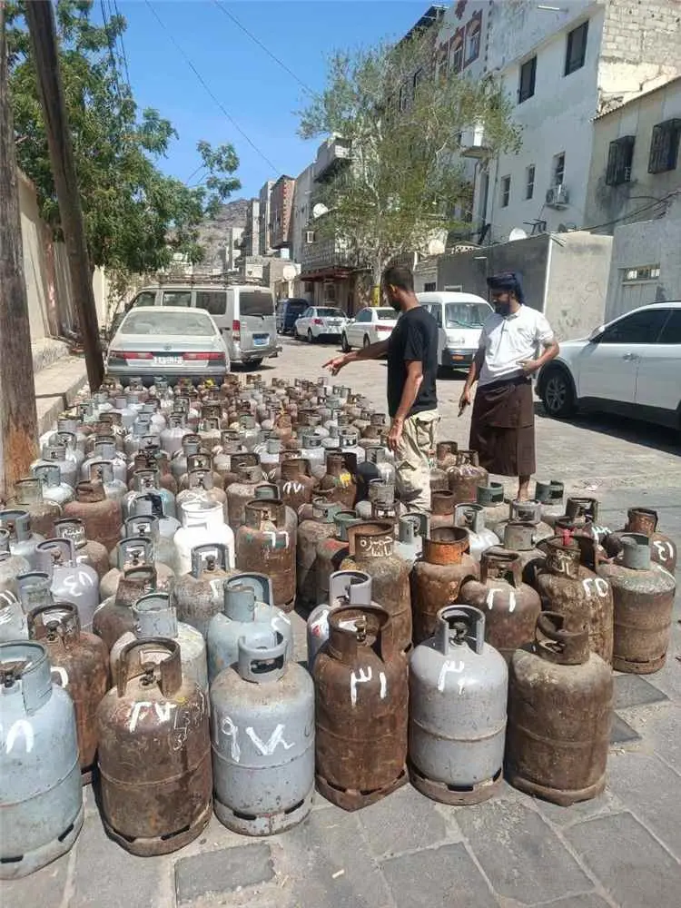 بتوجيهات مدير عام التواهي.. مسؤول توزيع الغاز المن...