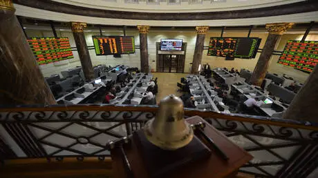 تراجع جماعي يهز البورصة المصرية