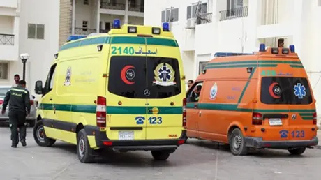 صدمة قاسية.. مسعف مصري يفاجأ بنجله بين ضحايا حادث...