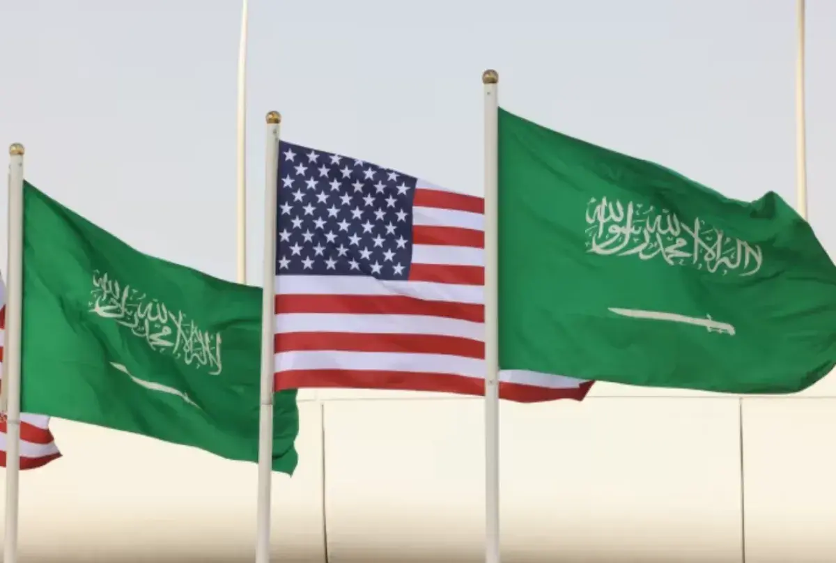 مسؤول أمريكي: وصول 200 عسكري أمريكي إلى السعودية و...