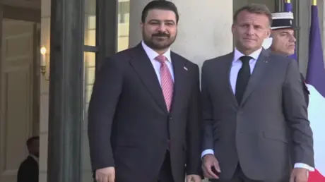 ماكرون يستقبل رئيس الوزراء العراقي في الإليزيه
