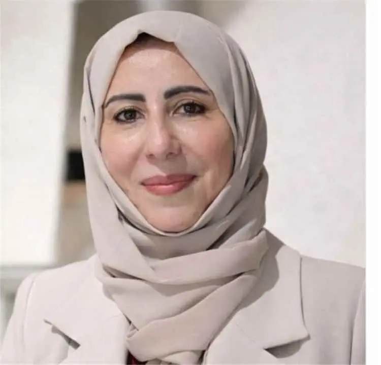 وزيرة الخارجية تبحث مع نظيرها الياباني تعزيز التعا...