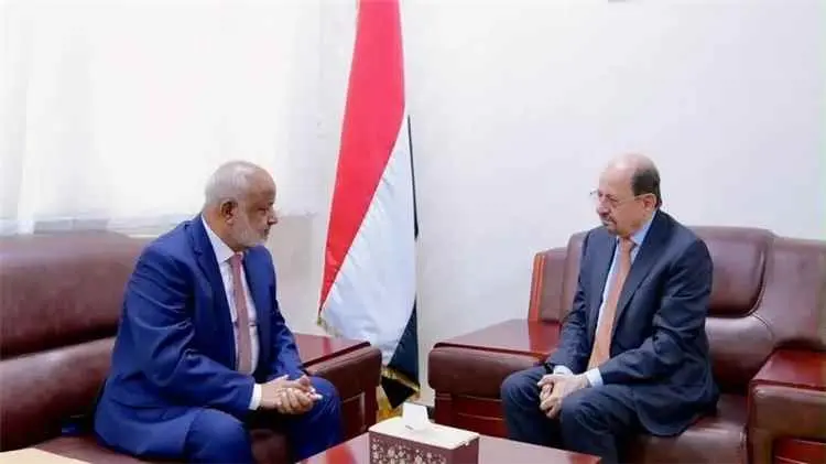 رئيس الوزراء الزنداني: معركة استعادة سلطة الدولة ل...