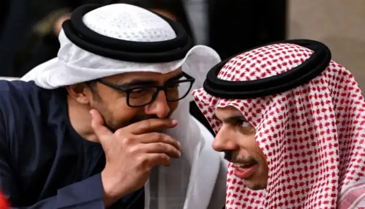 اسرار | معركة الساحل واختبار باب المندب - الحوثيون يعيدون ترتيب العلاقة السعودية الإماراتية | تحليل