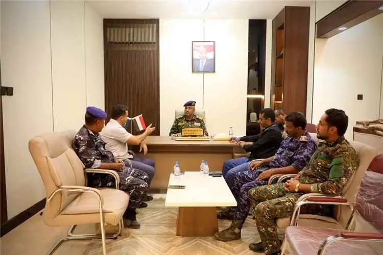 العميد الجابري يستقبل مدير مكتب برنامج الأغذية الع...