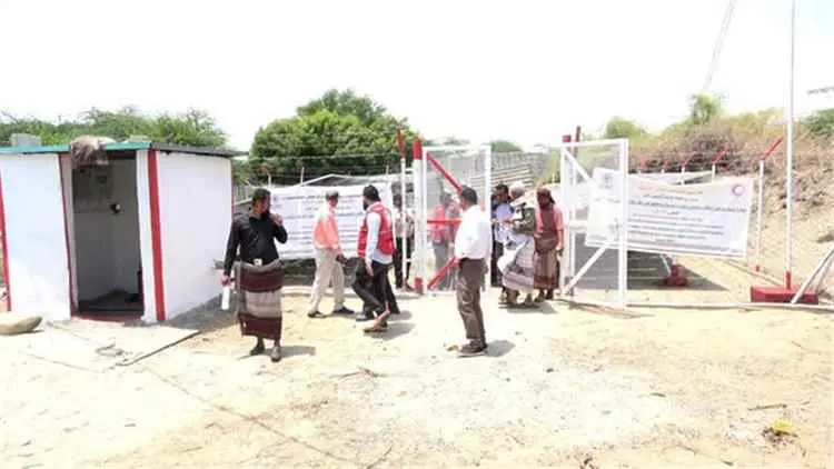 أمين عام محلي أبين يفتتح منظومة طاقة شمسية لبئر ده...