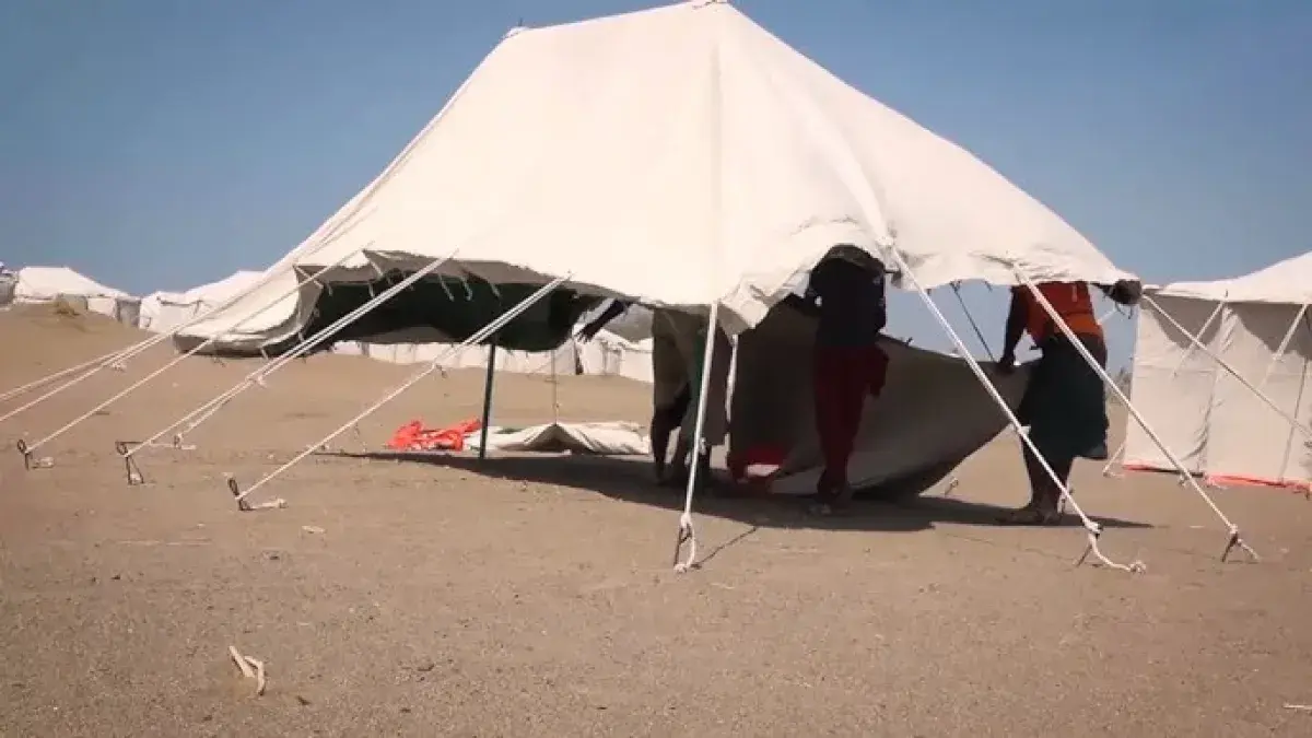أبين تستعد لاستقبال النازحين من الساحل الغربي بإنشاء مخيمات إيواء