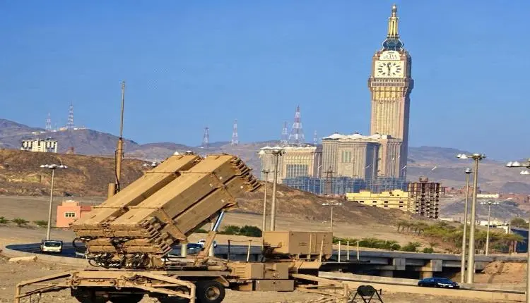 الحوثيون يوضحون  حقيقة تهديداتهم  باستهداف مكة الم...