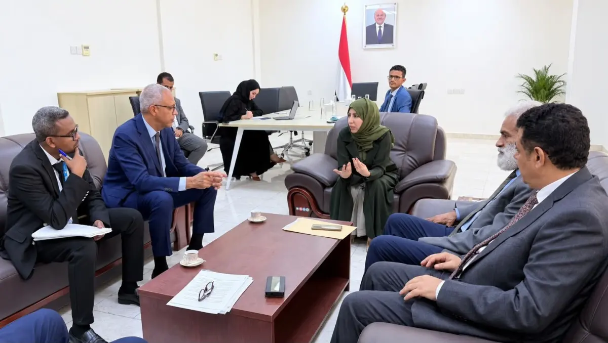 وزيرة الخارجية تبحث مع المنسق المقيم للأمم المتحدة...