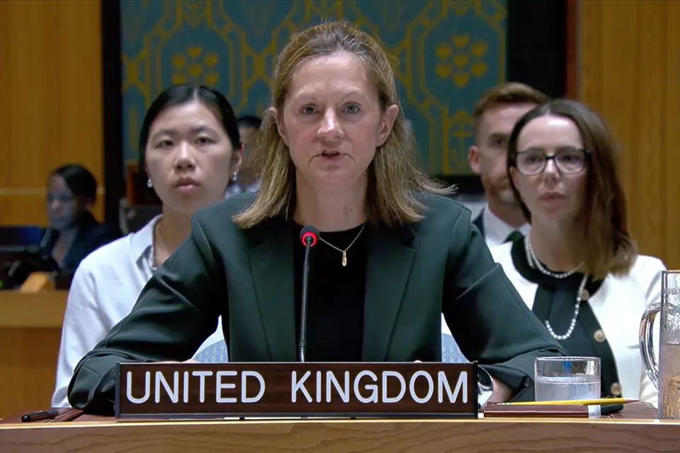 بريطانيا تحذر من مساعي سيطرة المليشيات الحوثية على...