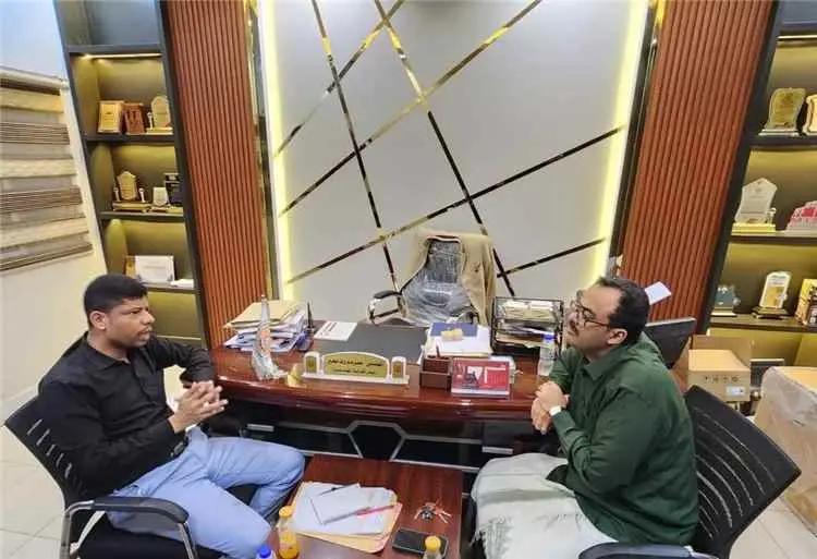 رئيس نقابة المهندسين اليمنيين بحضرموت يلتقي مدير إدارة التدريب والتأهيل بالمؤسسة العامة للكهرباء