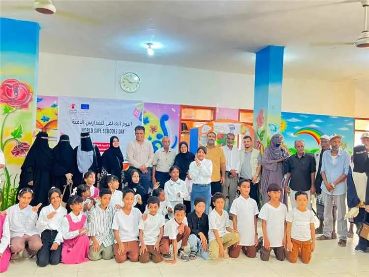 عدن.. مركز الطفولة الآمنة بالممدارة يحتفي باليوم ا...