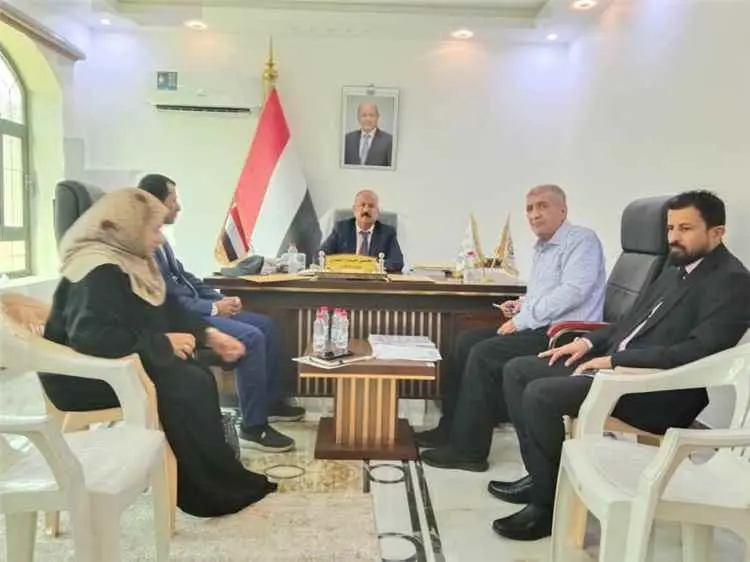 وزير النقل يؤكد اهمية تطوير آليات تنظيم النقل البري وتحسين مستوى الخدمات