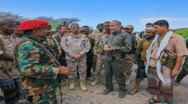 الصبيحي من خطوط التماس في باب المندب وطور الباحة: رفع الجاهزية لتأمين الملاحة الدولية.
