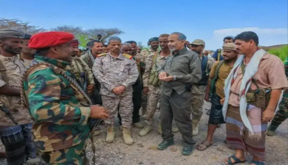 اسرار | في زيارة خطوط التماس.. الصبيحي يشدد من باب المندب وطور الباحة على رفع اليقظة لمواجهة التصعيد الحوثي