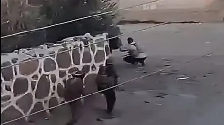 سوريا.. تعزيزات أمنية على وقع اشتباكات مسلحة في ال...