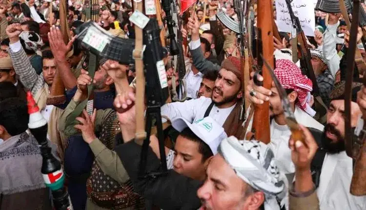 مصادر عسكرية : ميليشيا الحوثي تستعد لشن هجوم واسع...