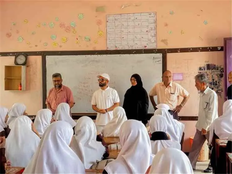 بن جرادي يشدد على أهمية دعم التعليم وتهيئة بيئة دراسية مناسبة للطالبات بثانوية أبان