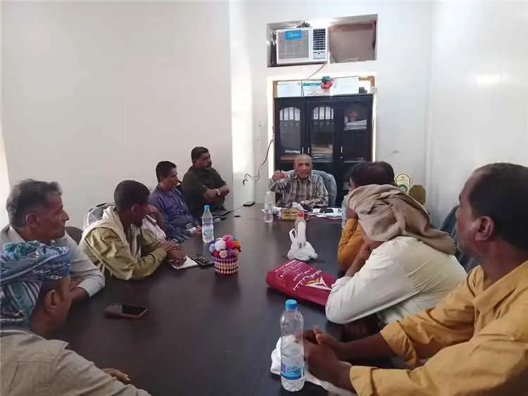 مدير عام الشؤون الاجتماعية والعمل بأبين يلتقي لجنة...