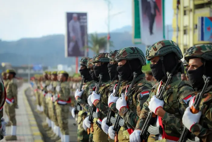 الانتقالي: الجنوب سيدافع عن نفسه إذا تعرض لتهديد ح...