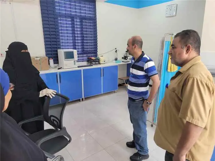 صحة البريقة" تطلع على مستوى الخدمات الصحية بمركز ب...