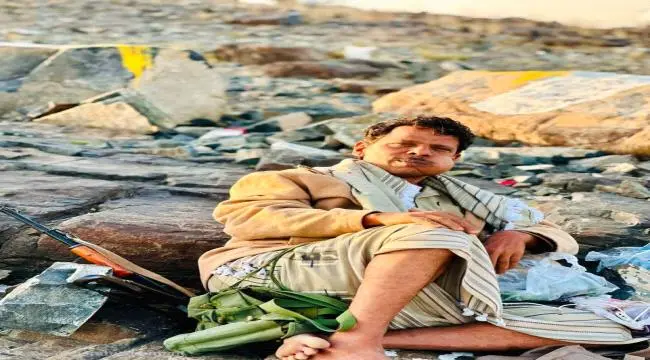 جريمة مروعة تهز مدينة جعار.. اغتيال شاب وسط سوق شعبي مكتظ على خلفية ثأر قبلي